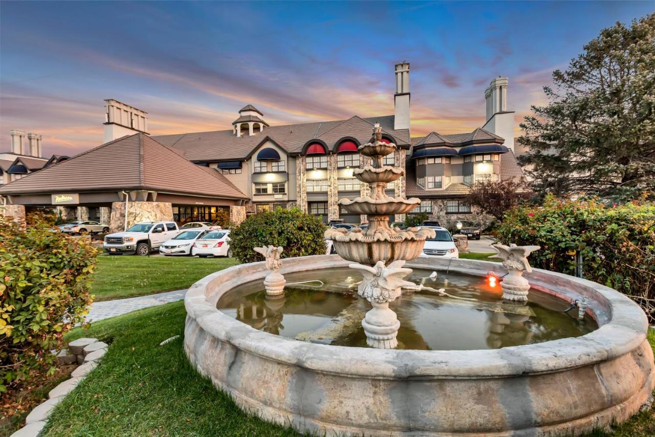 Radisson Hotel Salt Lake City Airport Εξωτερικό φωτογραφία