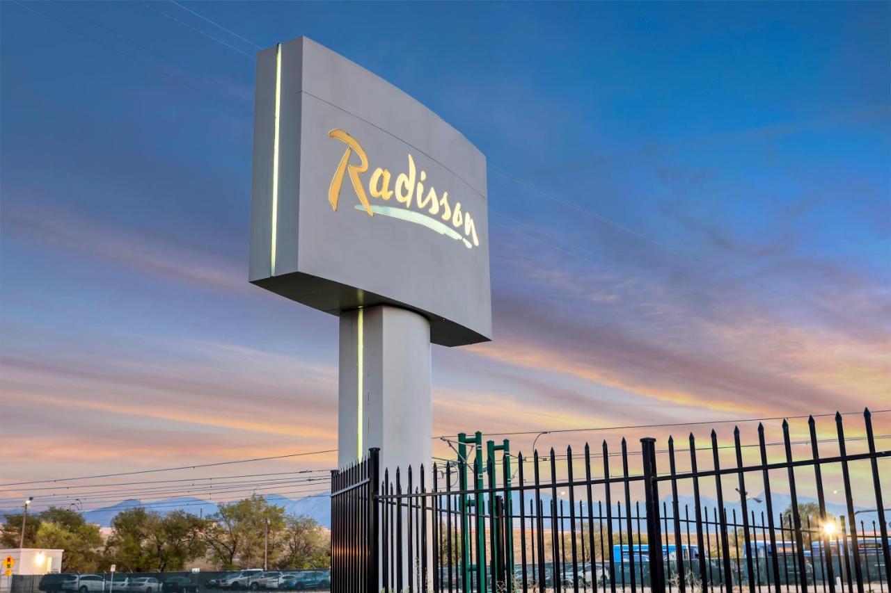 Radisson Hotel Salt Lake City Airport Εξωτερικό φωτογραφία