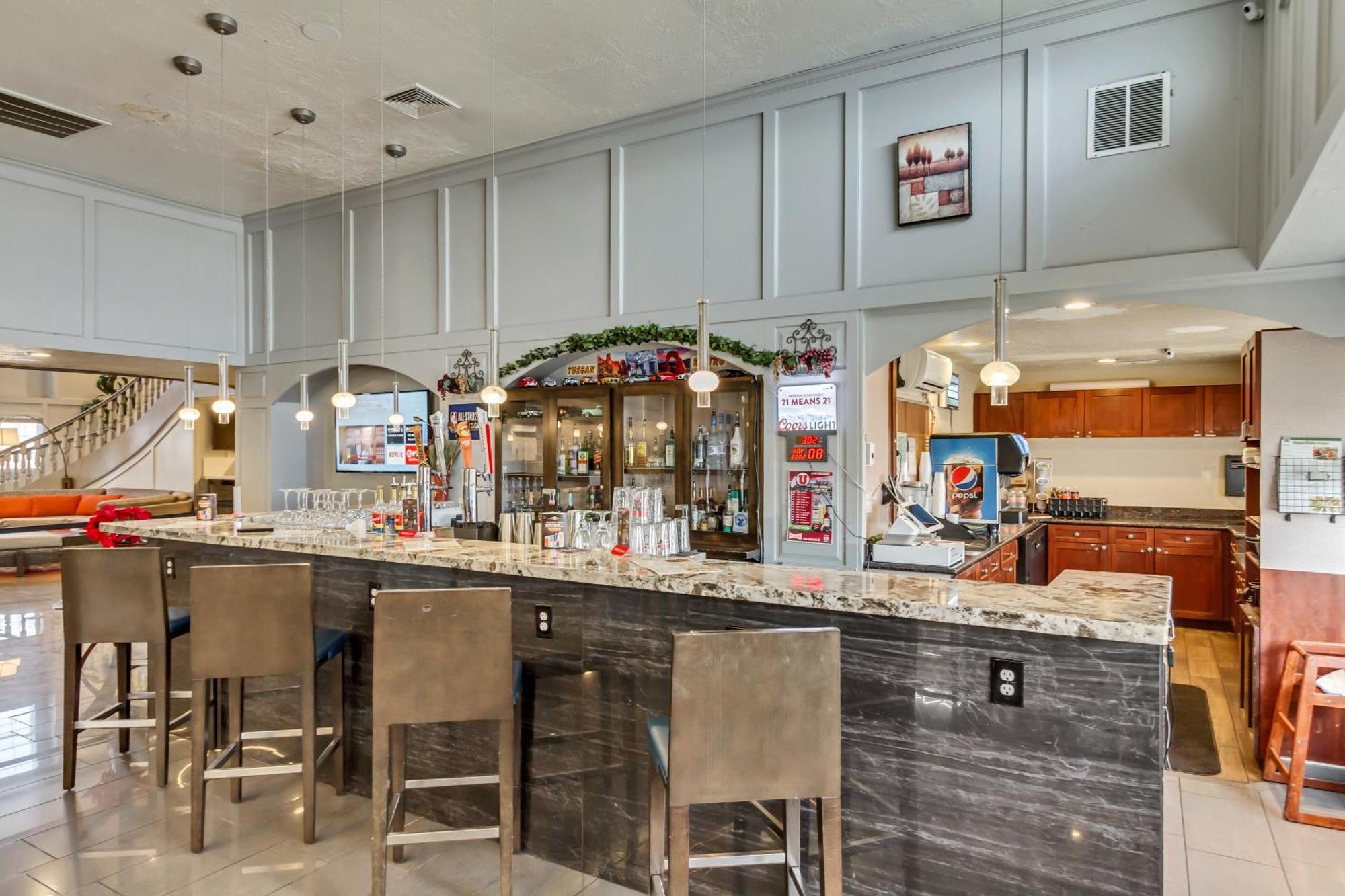 Radisson Hotel Salt Lake City Airport Εξωτερικό φωτογραφία