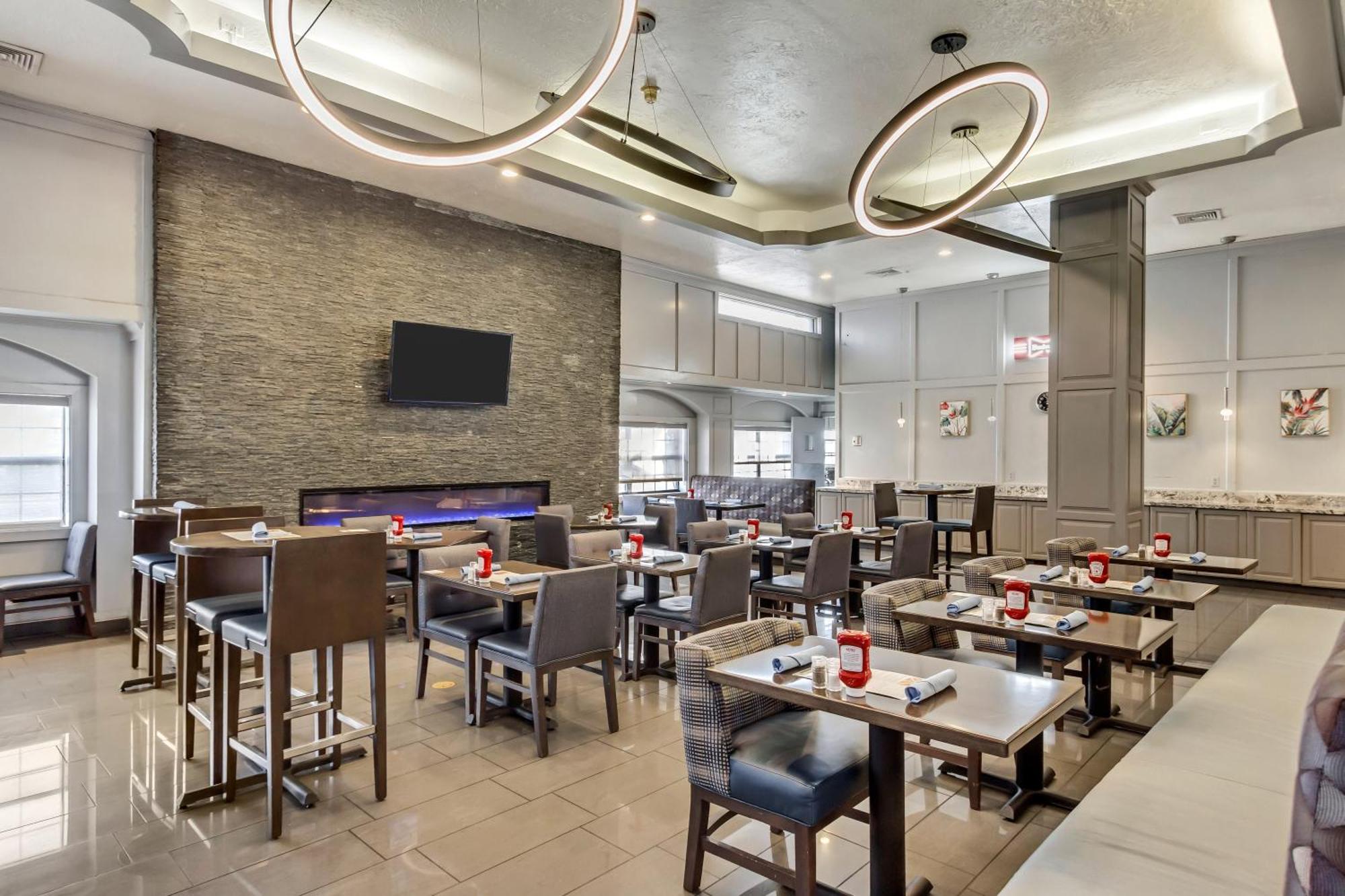 Radisson Hotel Salt Lake City Airport Εξωτερικό φωτογραφία