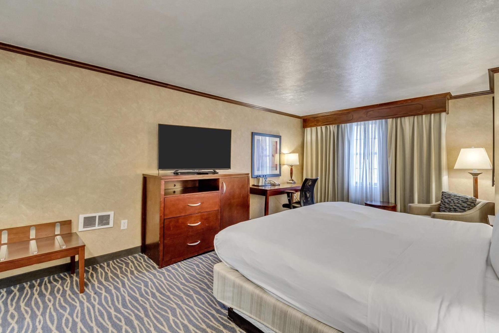 Radisson Hotel Salt Lake City Airport Εξωτερικό φωτογραφία