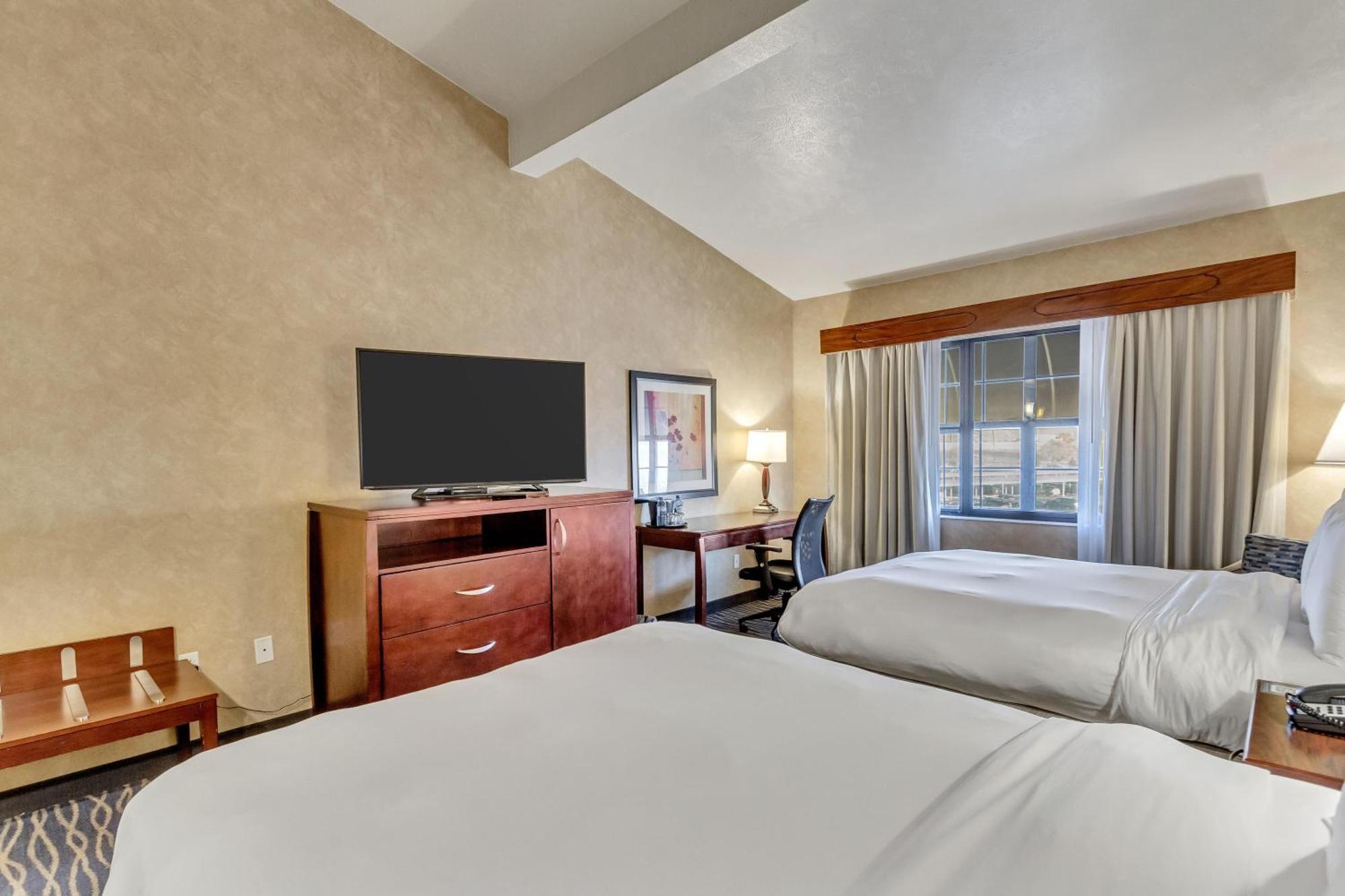 Radisson Hotel Salt Lake City Airport Εξωτερικό φωτογραφία